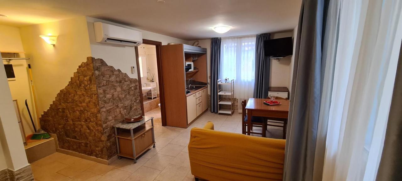 Residence La Villetta Rimini Eksteriør bilde
